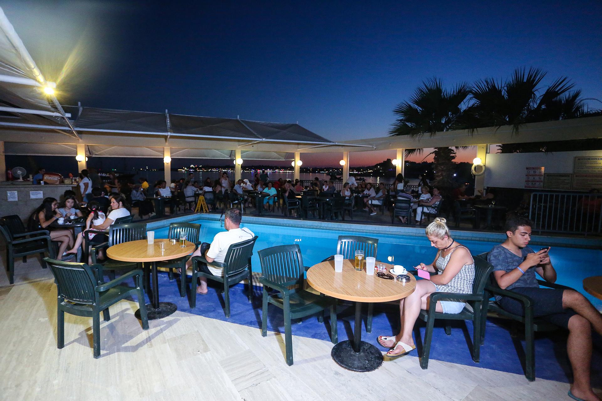 Tuntas Beach Hotel Altinkum Didim Exterior photo